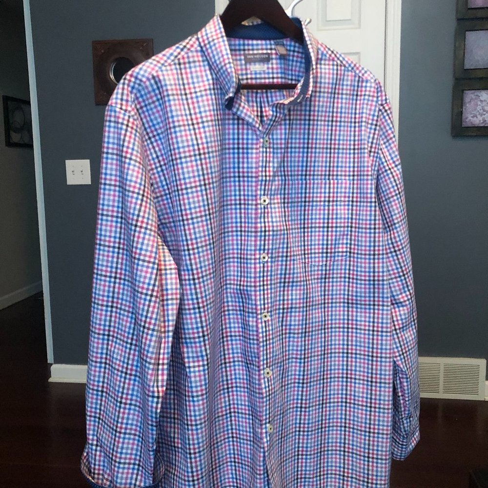 Van Heusen Men's Classic Fit Button Down (XL)